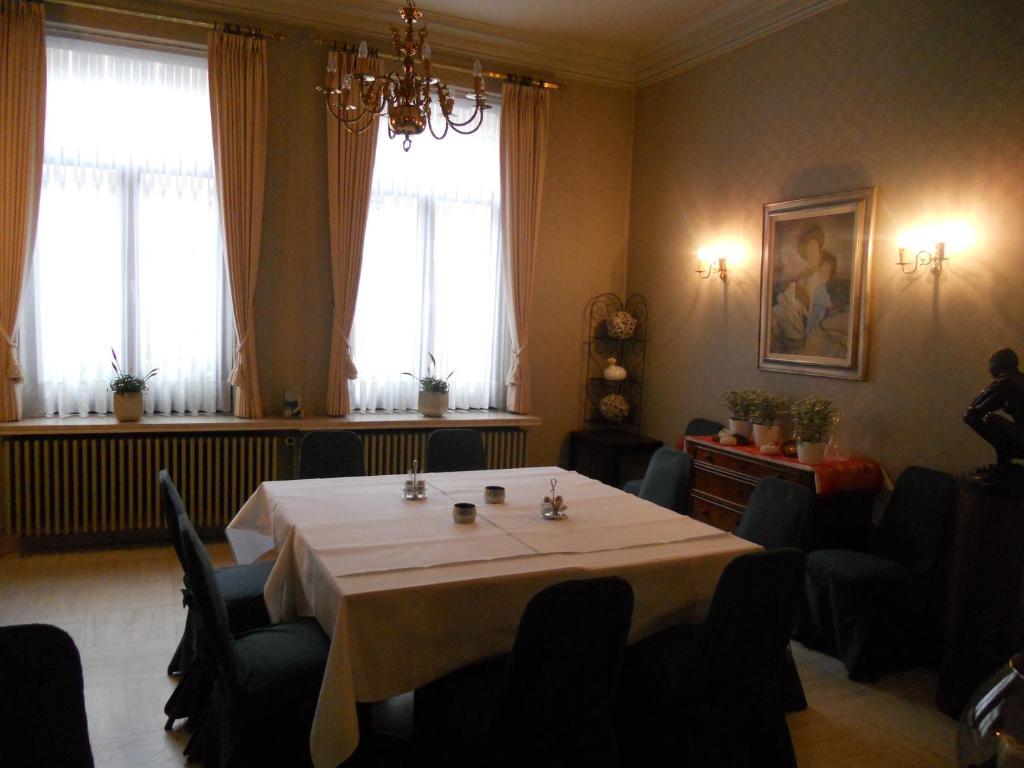 Hotel Ten Putte Gistel Zewnętrze zdjęcie